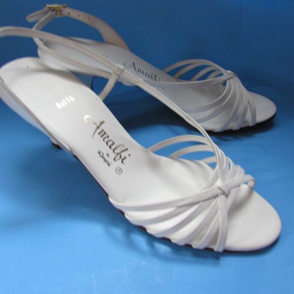 Stylish Amalfi by Rangoni White Sandal Style Shoes Never Worn - Picture 2 of 9